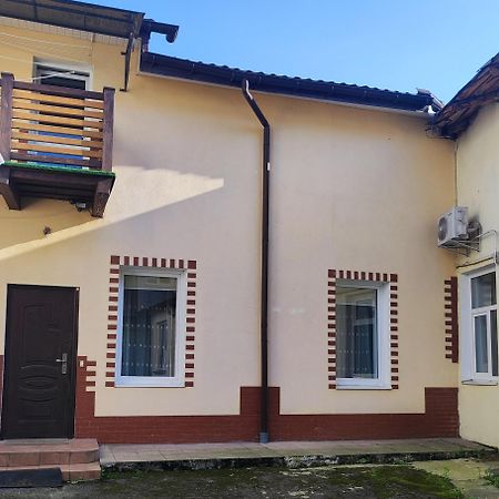 Затишні Апартаменти Львів Ближній Центр Exterior photo